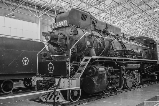 建设型5001号蒸汽机车老照片