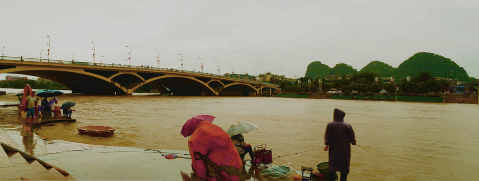 桂林解放桥洪水