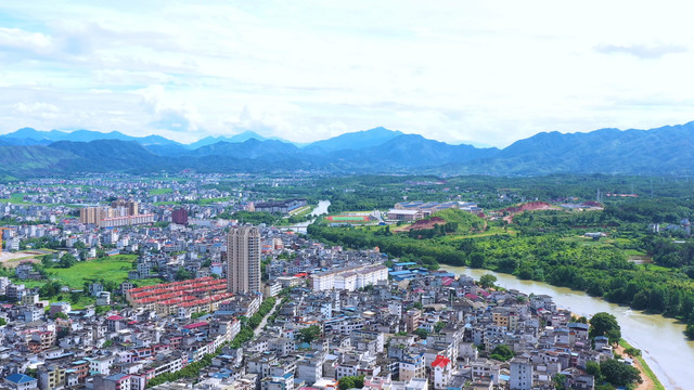 江西省吉安市遂川县泉江镇城区