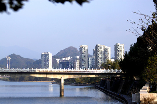 新安江大桥