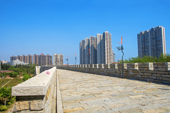 永宁卫城城墙顶景观