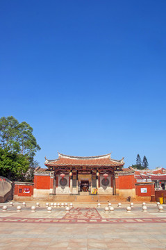 永宁城隍庙竖构图景色