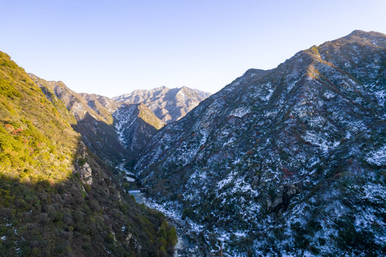 秦岭初雪