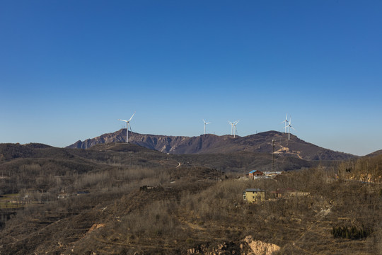 山峦风力发电