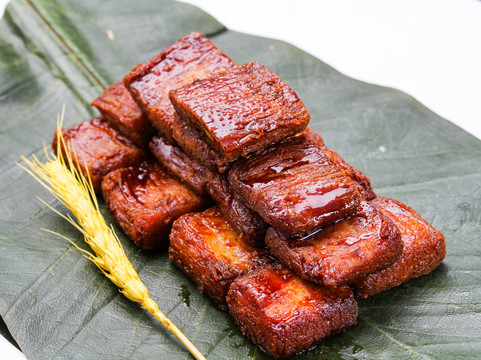 酥香猪肉