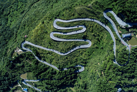 綦江横山盘山公路