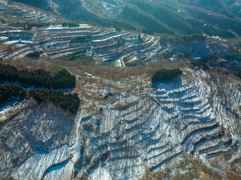 航拍济南南部山区药乡