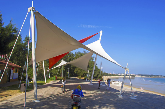 石狮红塔湾海岸公园拉膜广场