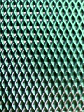 绿色炫光网纹凹凸钢板背景素材图