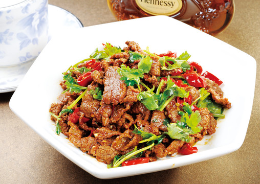 小炒牛肉