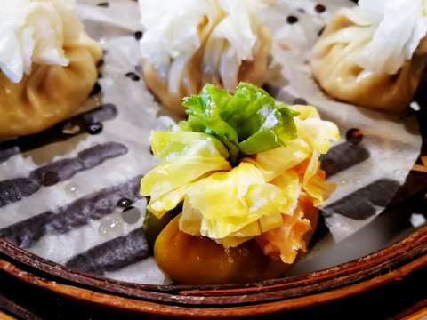 山西特色美食大同凤临阁百花烧麦