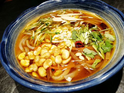 山西特色美食大同凤临阁浑源凉粉
