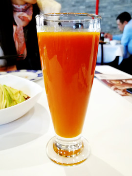 山西美食大同凤临阁鲜榨沙棘汁
