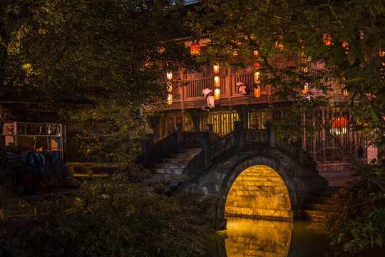 成都锦里古镇新年夜景红灯笼