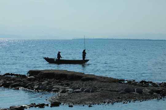 洱海边的渔民