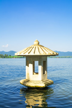 杭州西湖石灯笼