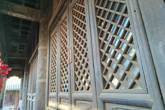 北京智珠寺大殿建筑结构斗拱榫卯