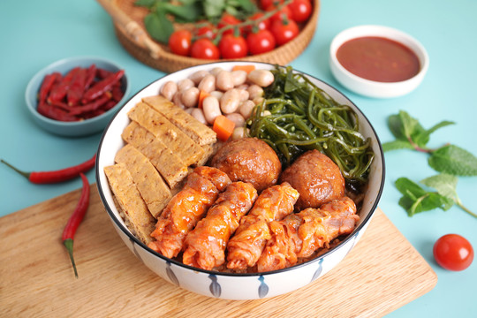 肥牛狮子头饭