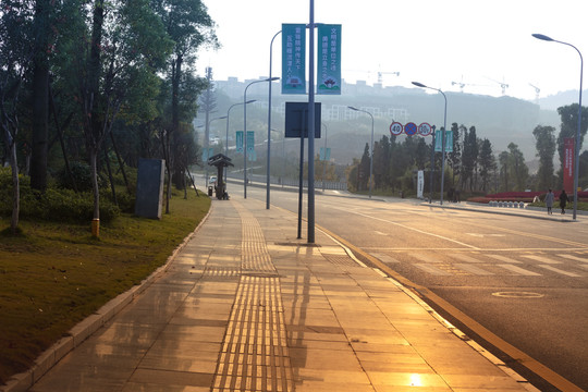 黄昏街景