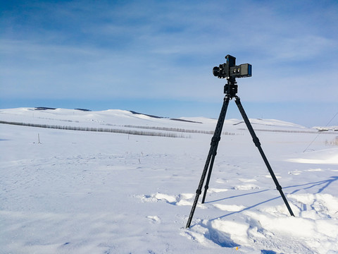 冬季雪原摄影相机