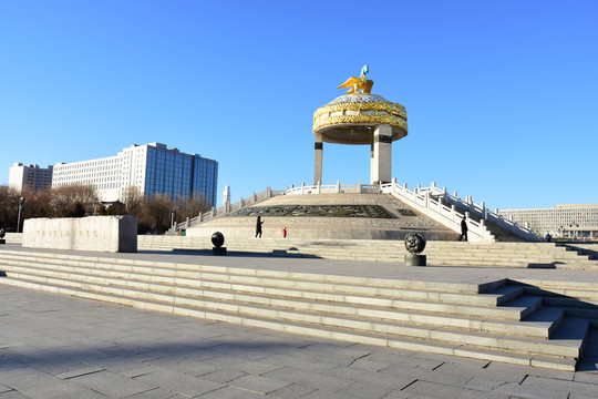 青铜文化广场