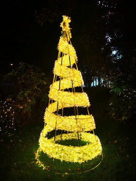 灯光圣诞树