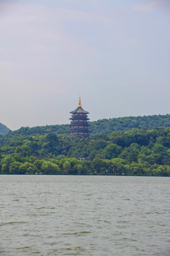 杭州西湖雷峰塔