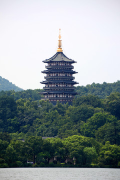 杭州西湖雷峰塔