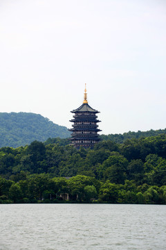 杭州西湖雷峰塔