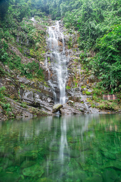 肇庆鼎湖山龙潭飞瀑