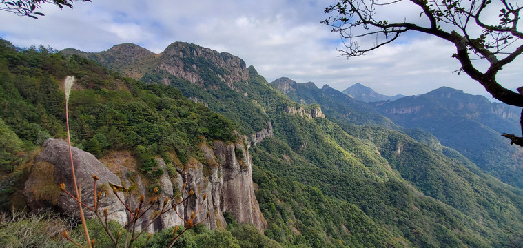 高山峰