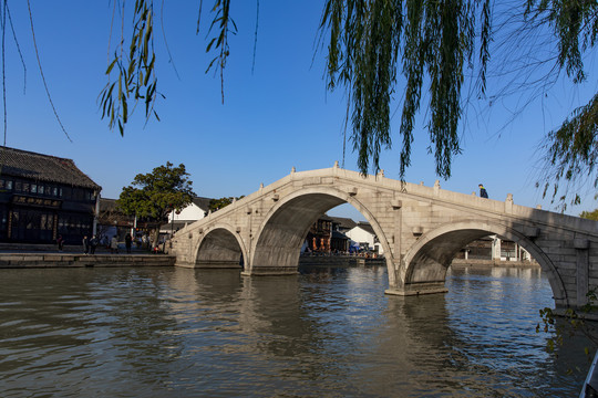 嘉兴月河荷堤桥