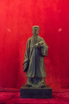 李贽铜像