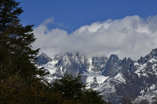 雪山