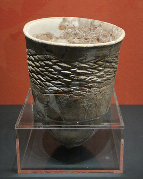 新石器时代良渚文化陶缸