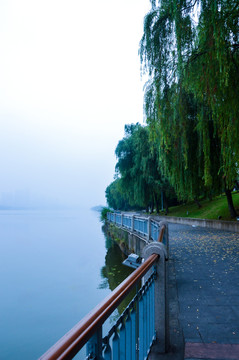 湘江边上