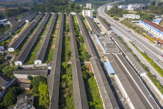 广西岑溪路网纵横交错