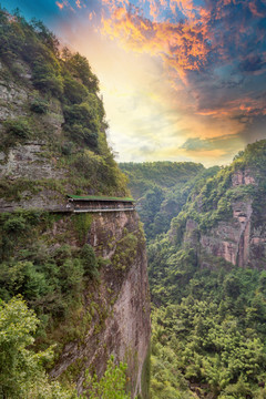 绍兴新昌穿岩十九峰