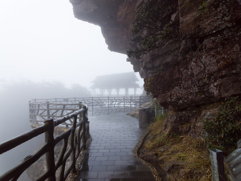 平南北帝山旅游风景区悬空栈道