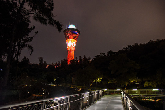 厦门山海健康步道狐尾山段夜景