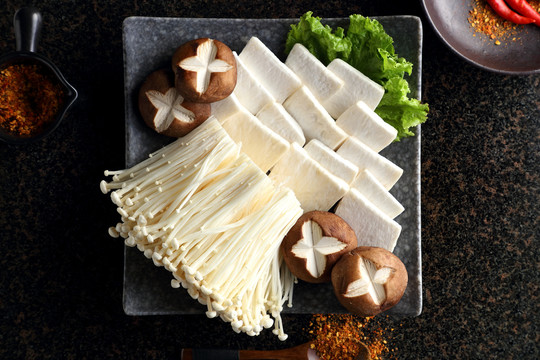 韩式烤菌菇拼盘
