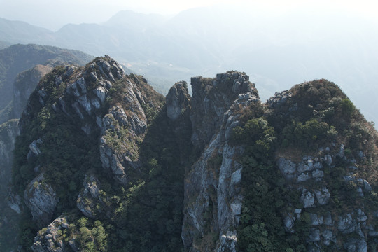 龙斗峰