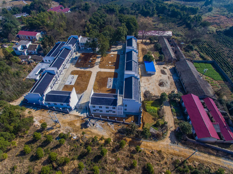 敬老院