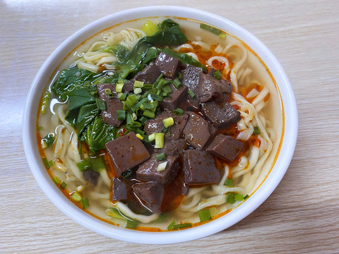 鸭血面