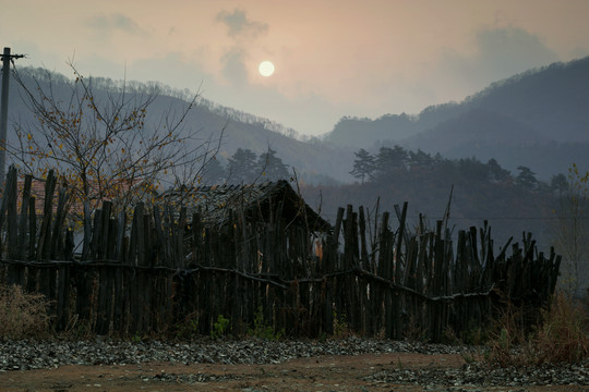 美丽的小山村