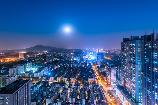 中国南京钟山与城市建筑夜景