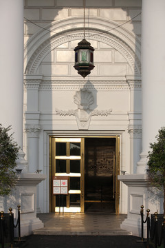 西式建筑大门