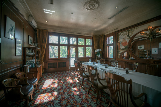 复古风格西餐厅