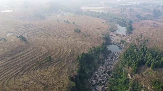 峡谷风光