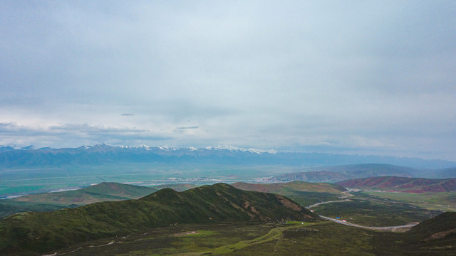 青海卓尔山